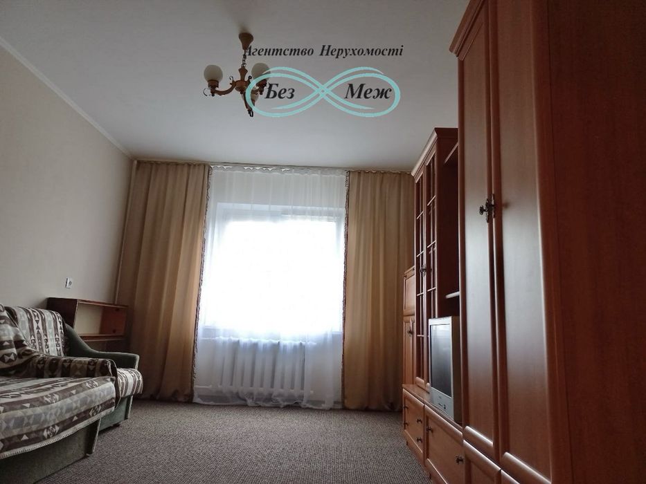 Оренда 1к Квартири вул. Рейгана 42