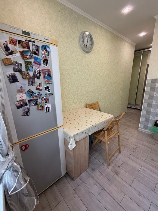 Продаю 2х комнатную квартиру в Центре. Улица Декабристов.