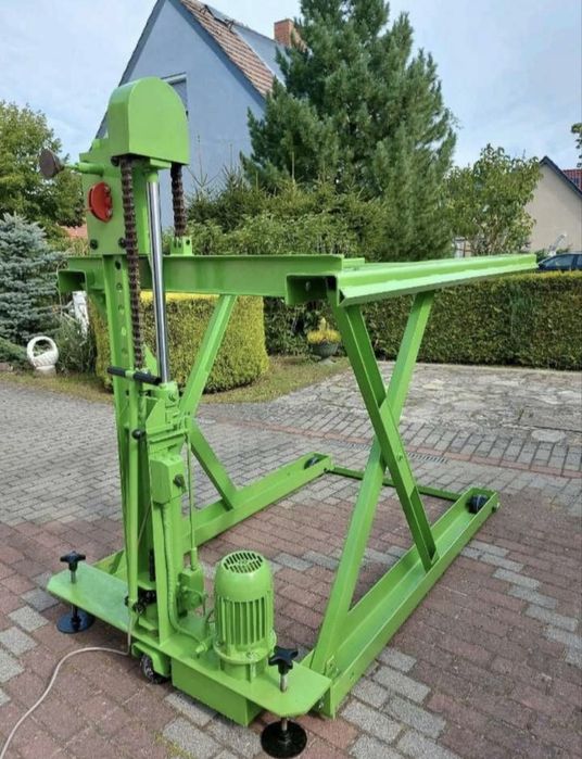 Podnośnik samochodowy nożycowy