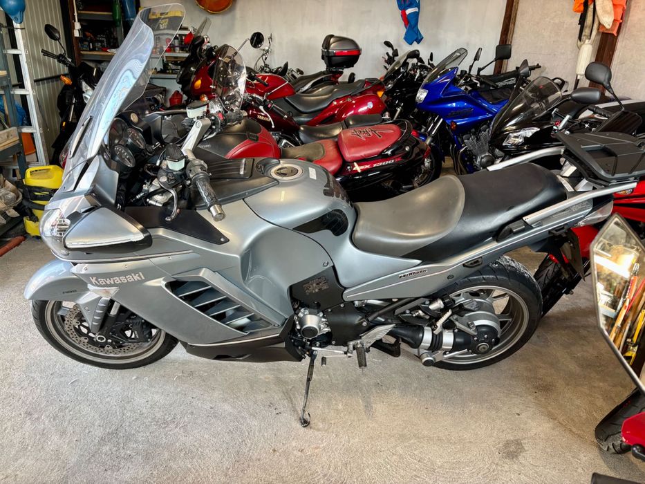 ZAPOWIEDZ!!! KAWASAKI GTR 1400 3xKufry Tylko 54.oookm Transport Raty