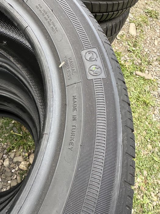 205/55/16 Good Year Efficient Grip Perfomance