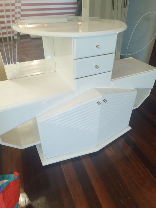 Móvel desocupar 125€