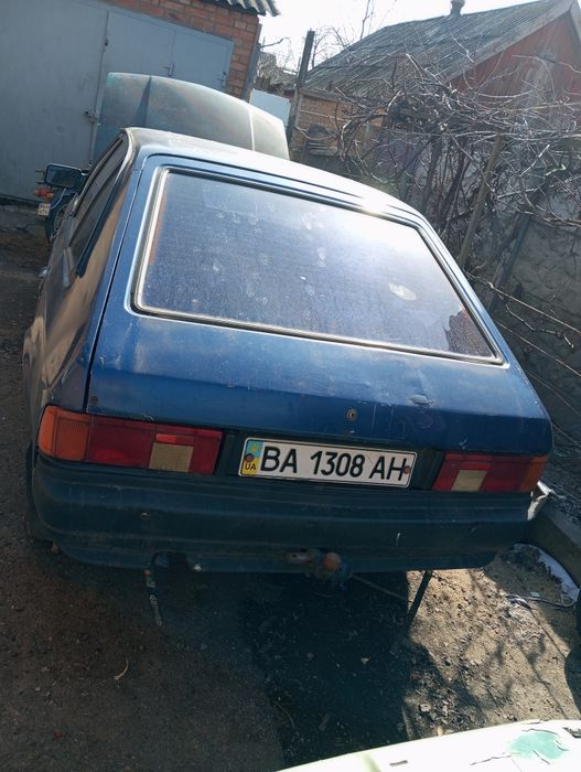 Розбераеться москвіч 2141 по болтам та гайкам ,