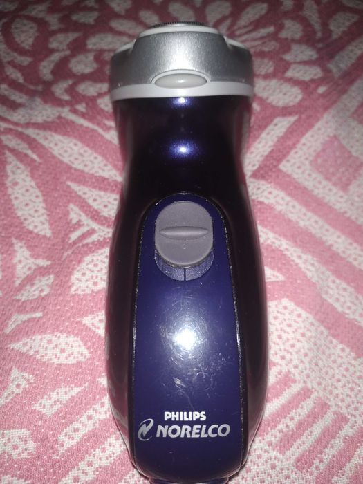 Электробритва PHILIPS