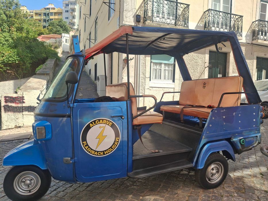 Tuk Tuk Piaggio Ape Classic 400 (7 lugares matrícula)