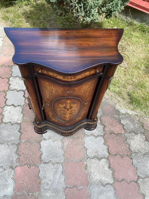 Тумба Італія АМПИР