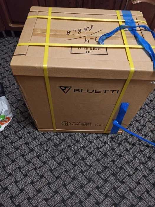 Зарядна станція Bluetti AC200MAX 2200W 2048Wh