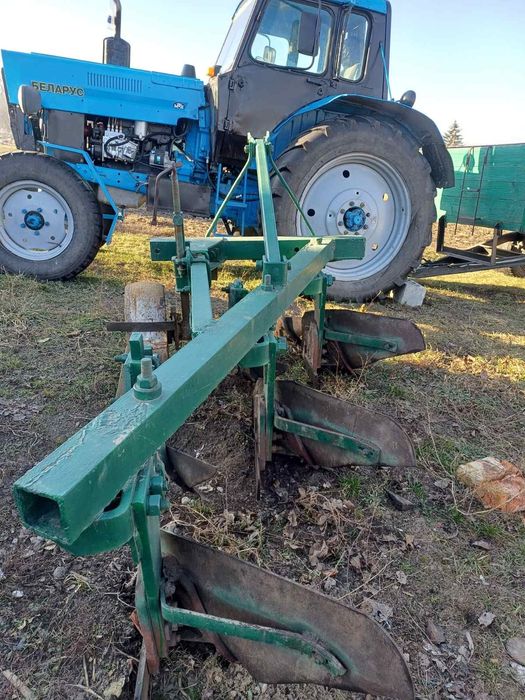 Плуг до трактора