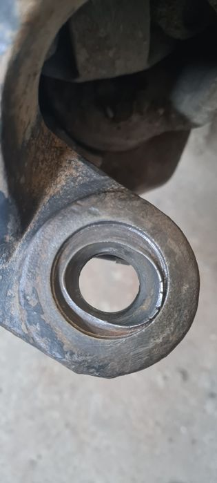 Tulejowanie wytaczanie regeneracja naprawa rolnicze budowlane hds