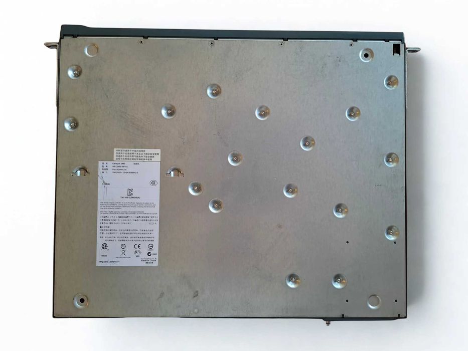 Cisco WS-C2960S-48FPS-L | 48x GbE com PoE+ 740W e 4x SFP