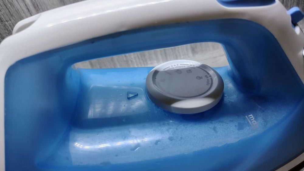 Elektrolux EDB 1730 Żelazko