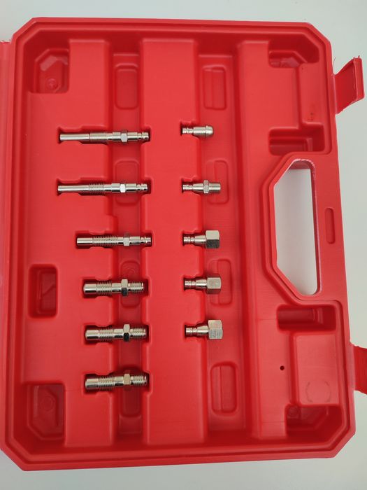 Компресометр для дизельных двигателей INTERTOOL  AT- 4002