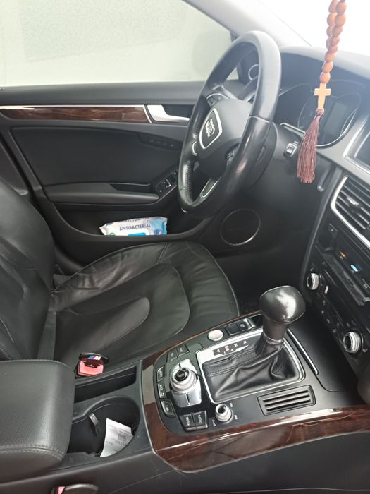 Audi  A4.   2.0T  рест