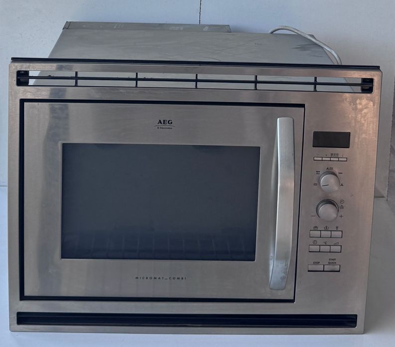 Microondas AEG  função Grill e Convecção