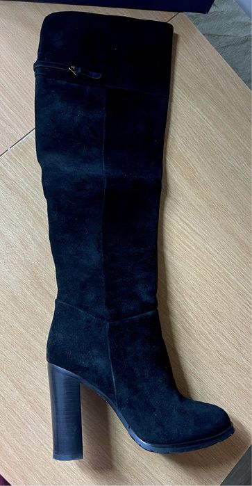 Жіночі чоботи ботфорти