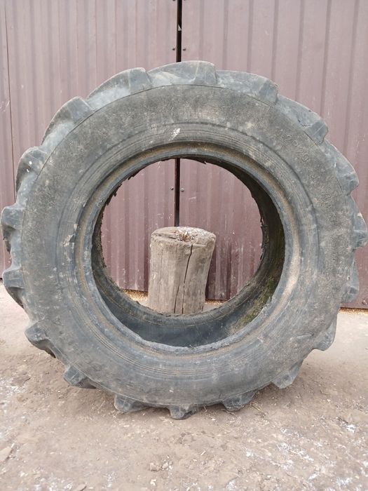 Шина мтз  скат колесо резина 11.2-20  т40 покришка