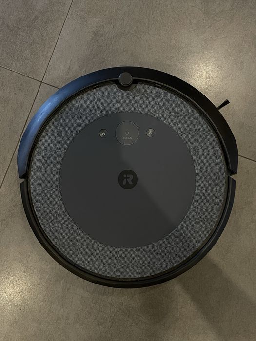 Roomba iRobot i5