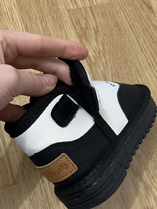 Уги дитячі нові