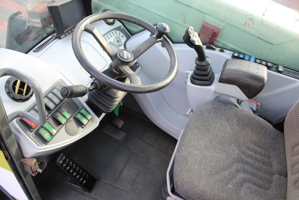 ładowarka KRAMER teleskopowa CLAAS SCORPION 7045 7040 7035 6030  VARIPOWER 2011 | 140 KM
