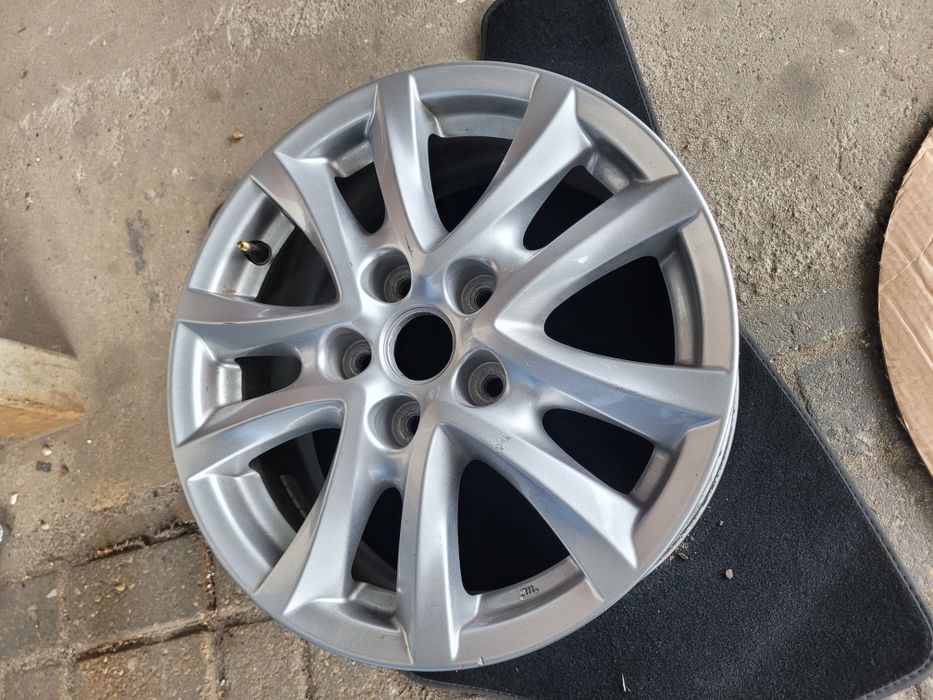 Felga 16 5x114,3 mazda 3