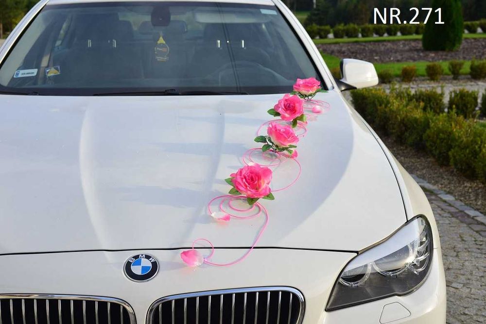 Ozdoby na samochód.Dekoracje ślubne na samochód auto 271