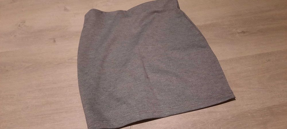 Mini krótka spódniczka szara rozm. S obcisła