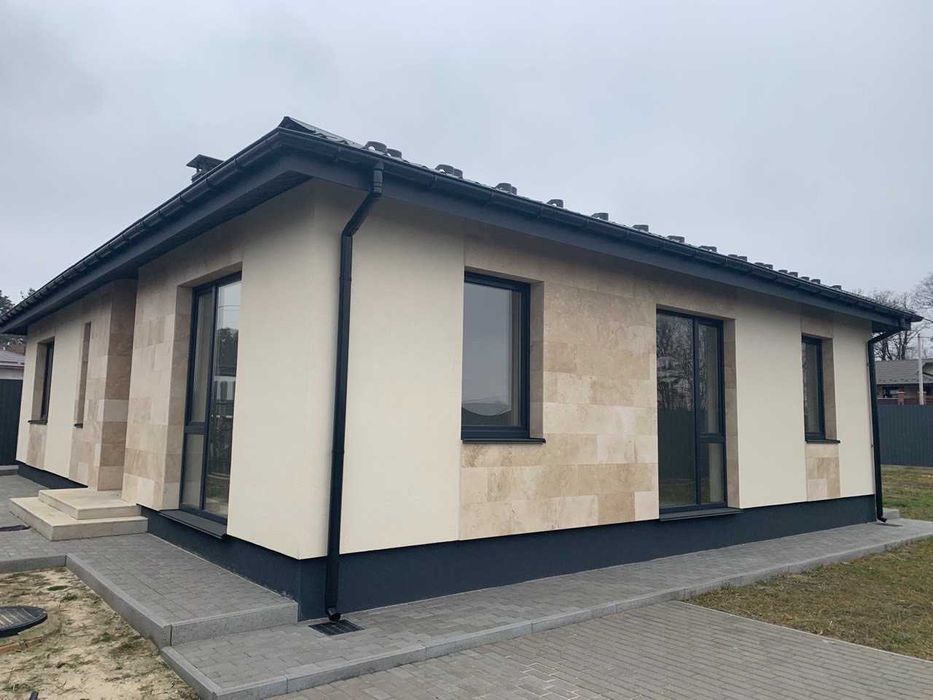 Будинок з максимальним наповненням для ремонту біля Києва!