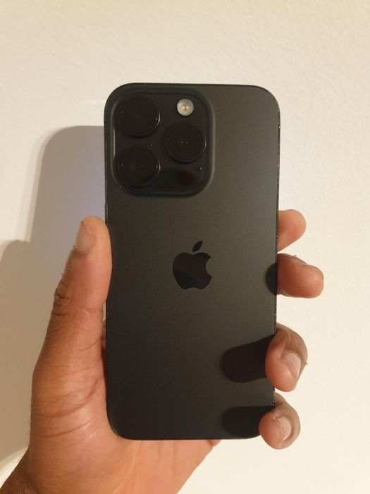 iPhone 15 pro 256gb esim com caixa
