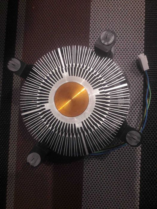 Кулер для процессора CPU Intel Maxtron