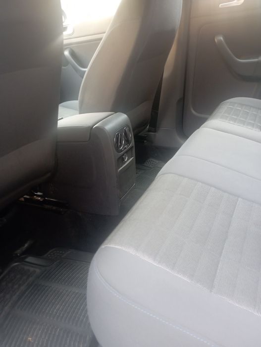Volkswagen Golf +2007р 1.6мпі