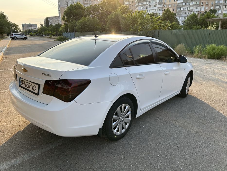 Продам Chevrolet Cruze