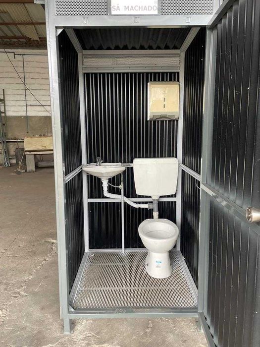 Modulo sanitario portatil para obras e eventos