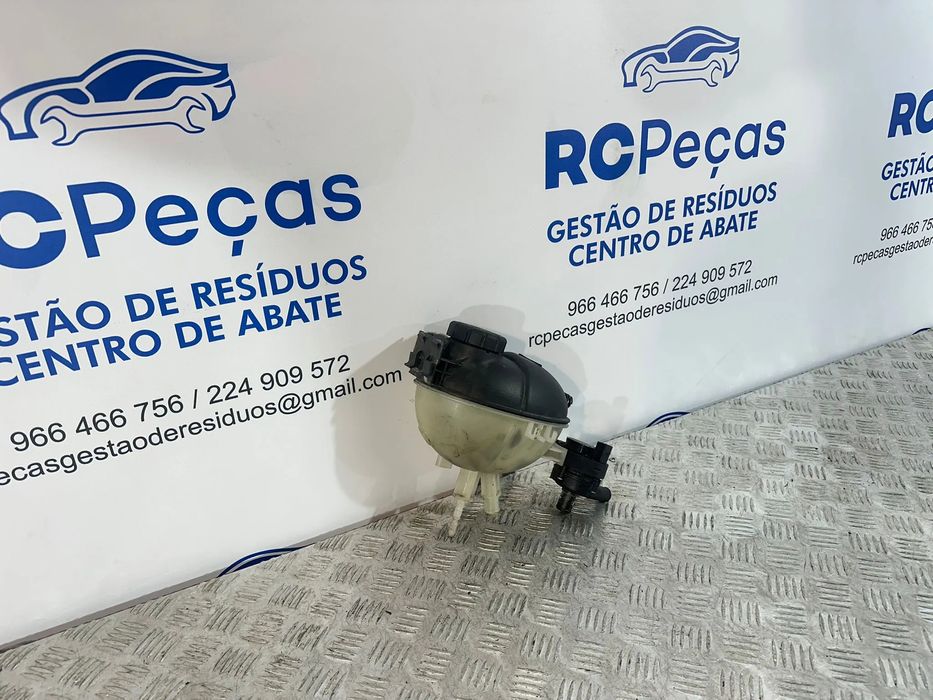 Reservatório Deposito Anticongelante Agua Motor Original Mercedes