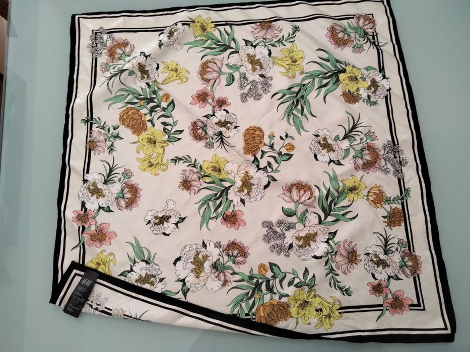 Lenço / encharpe + Encharpe cerimônia + 2 lenços pescoço,  Novos64729605893890124