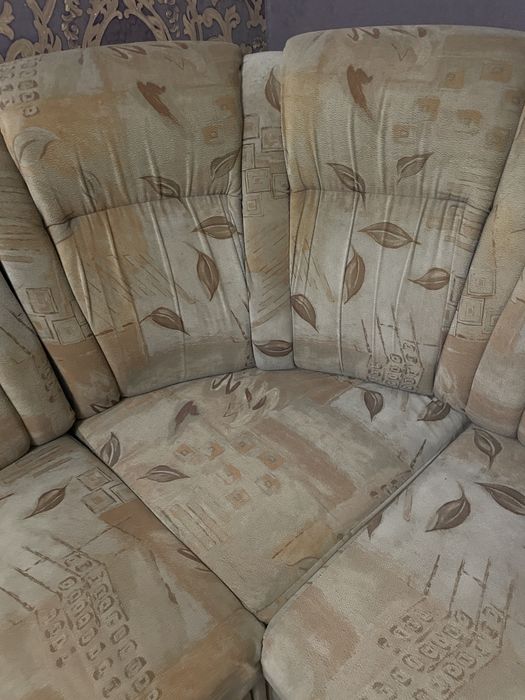 Диван угловой с нишей для белья