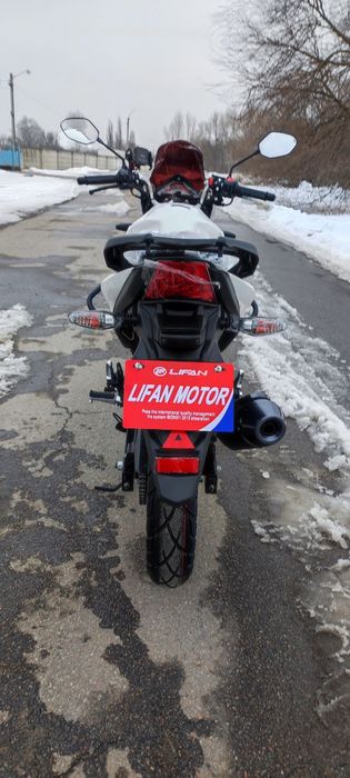 Мотоцикл Lifan KP200 (Lifan Irokez)Лифан Ирокез червоний, жовтий, чорн