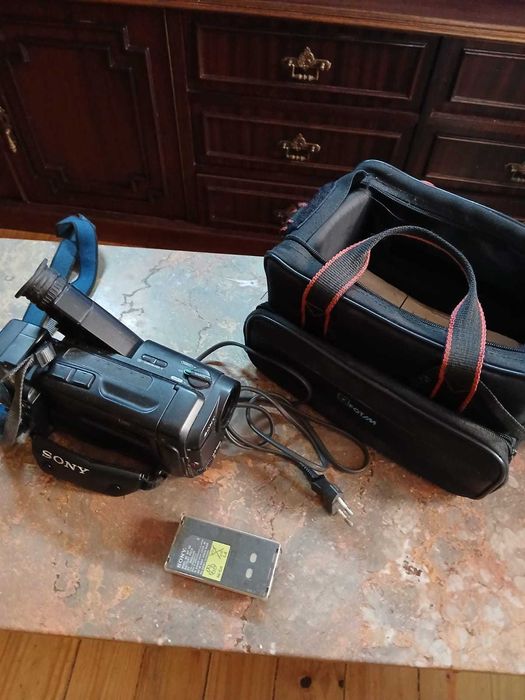 HandyCam SONY Video Hi8 com saco