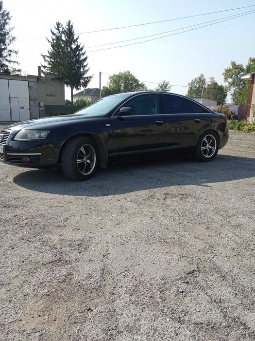 Автомобіль ауді А6