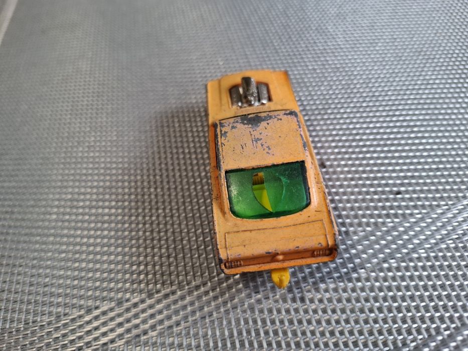Matchbox model samochodu skala 1:64