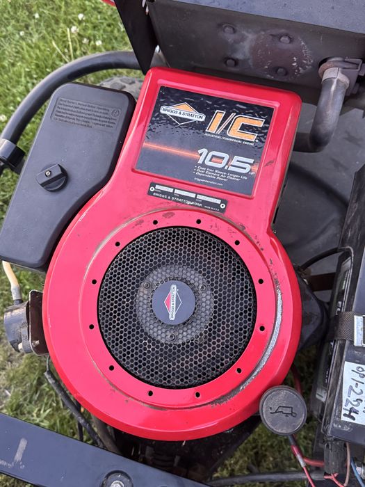 Traktorek kosiarka Jonsered / husqvarna FR2111