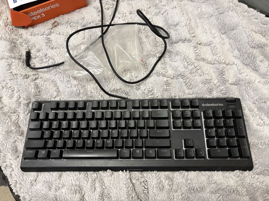 Klawiatura steelseries apex 3