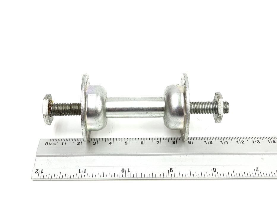 NOWA Piasta koła przód ZZR Romet Universal Tyler PRL 24 szprychy