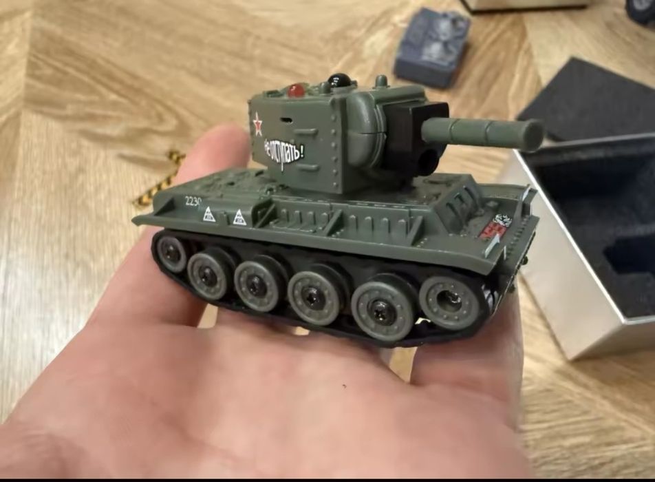 Танк КВ-2 зелений тундра 1:64 радіокерований