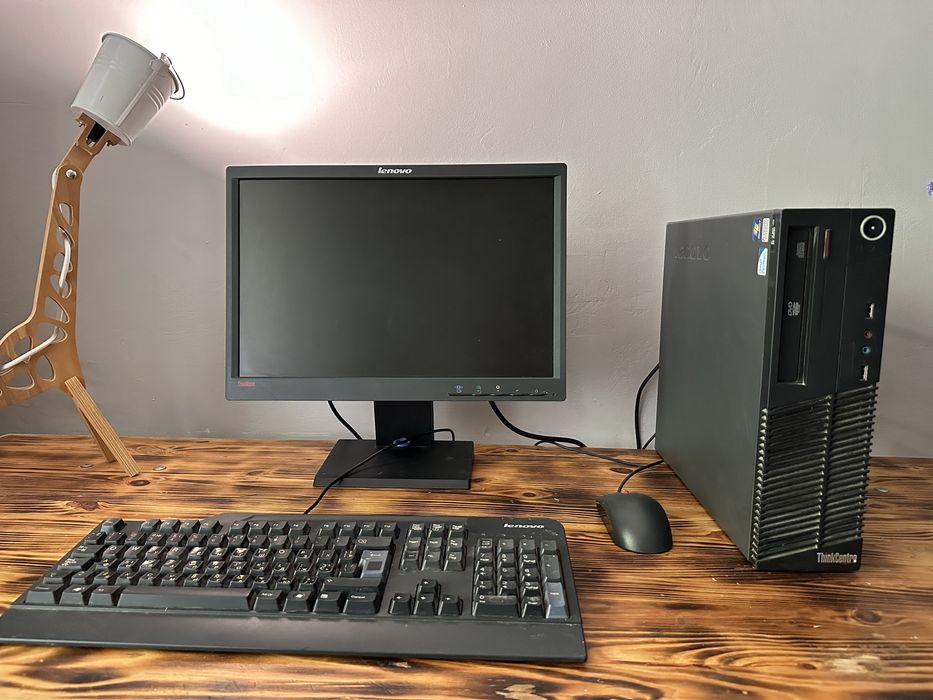 Комʼютер стаціонарний Lenovo think для дому/офісу