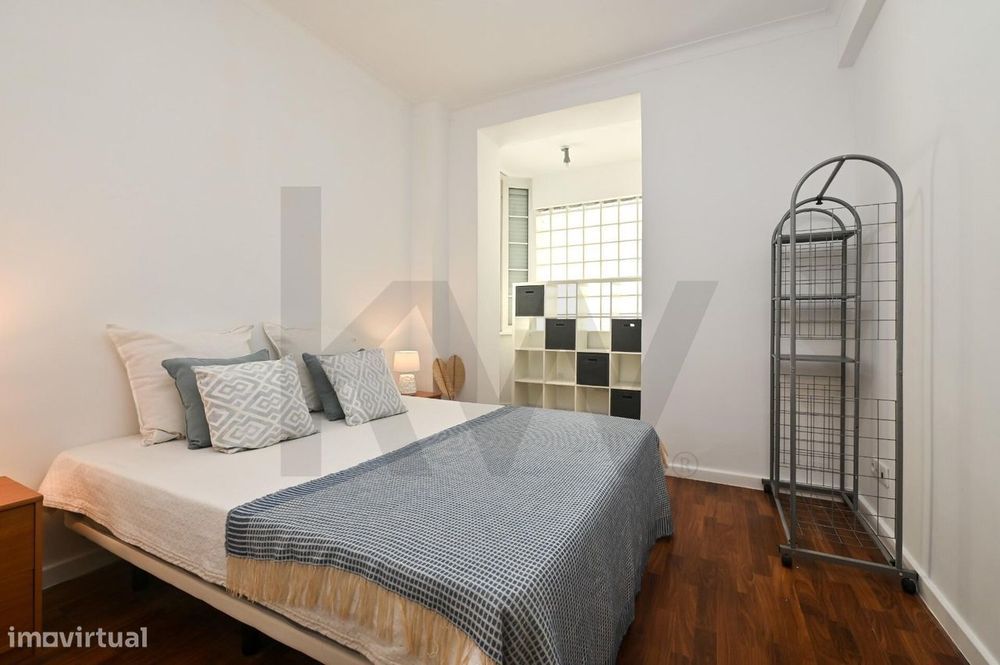 Apartamento T1 moderno na Av. Almirante Reis – Excelente Investimento