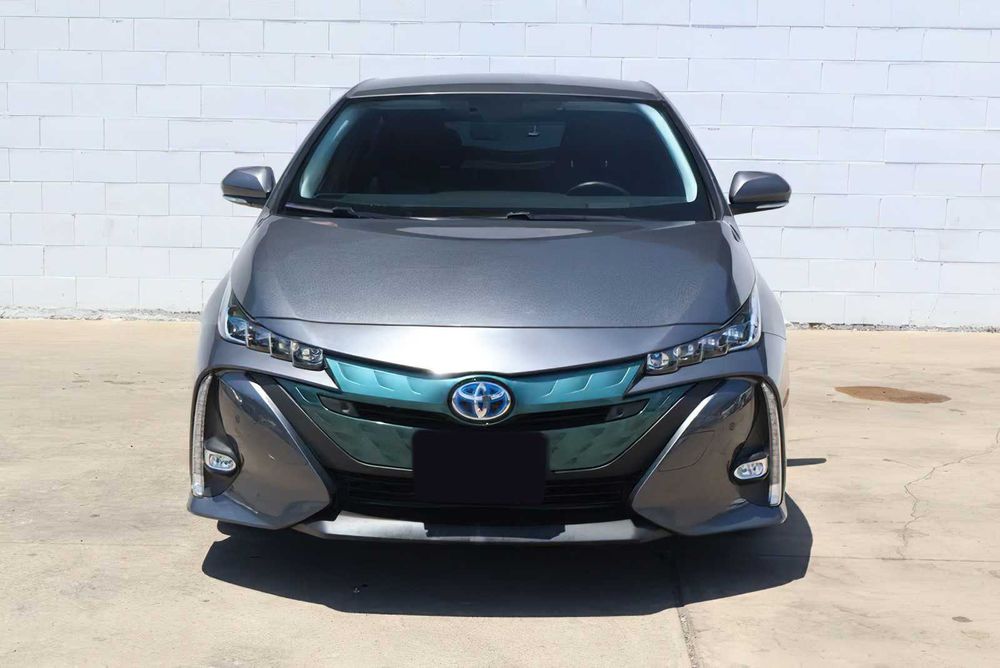 Toyota Prius Prime Advanced      2019