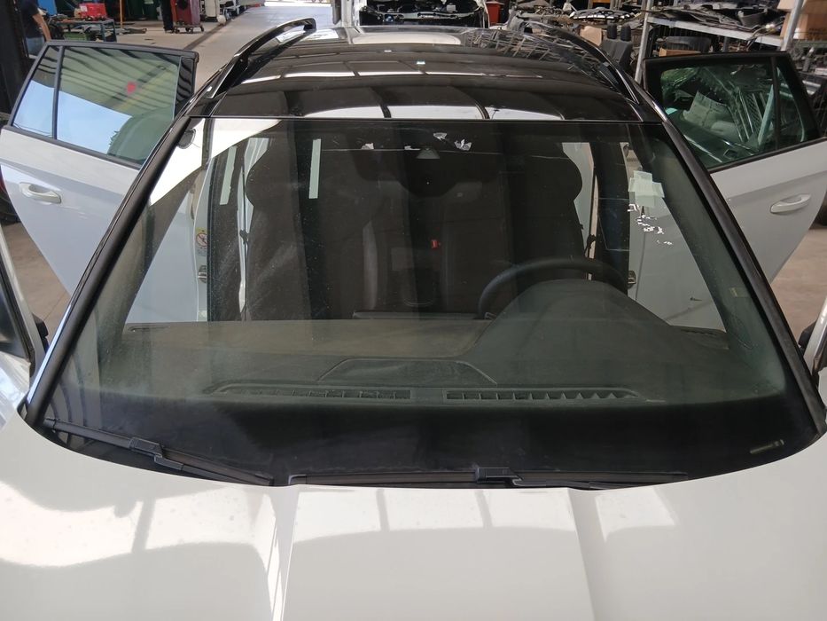 Pára-brisas SKODA Kamiq (NW4)