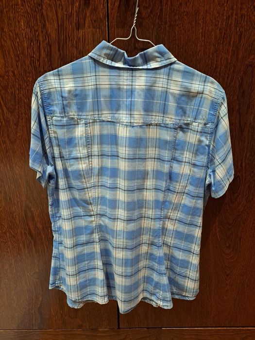 Camisa azul da H&M