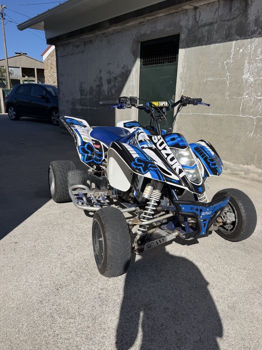 Suzuki ltz 400.