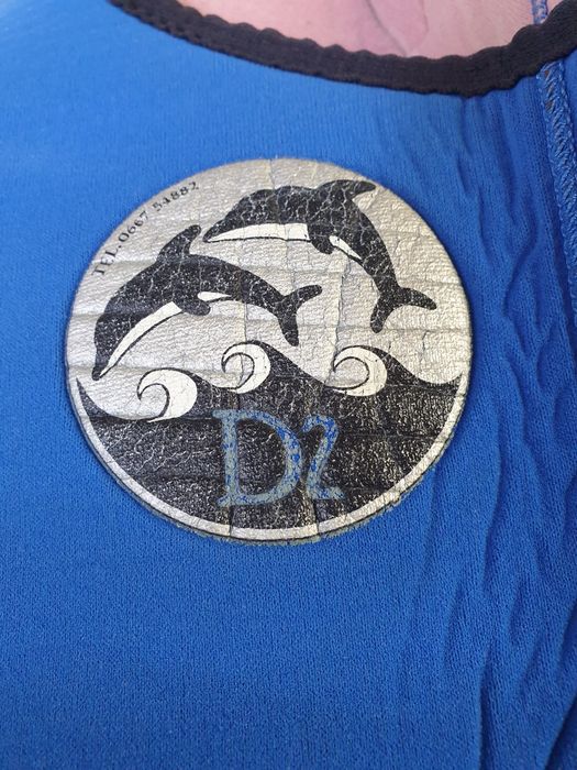 Продаю гібдрокостюм.